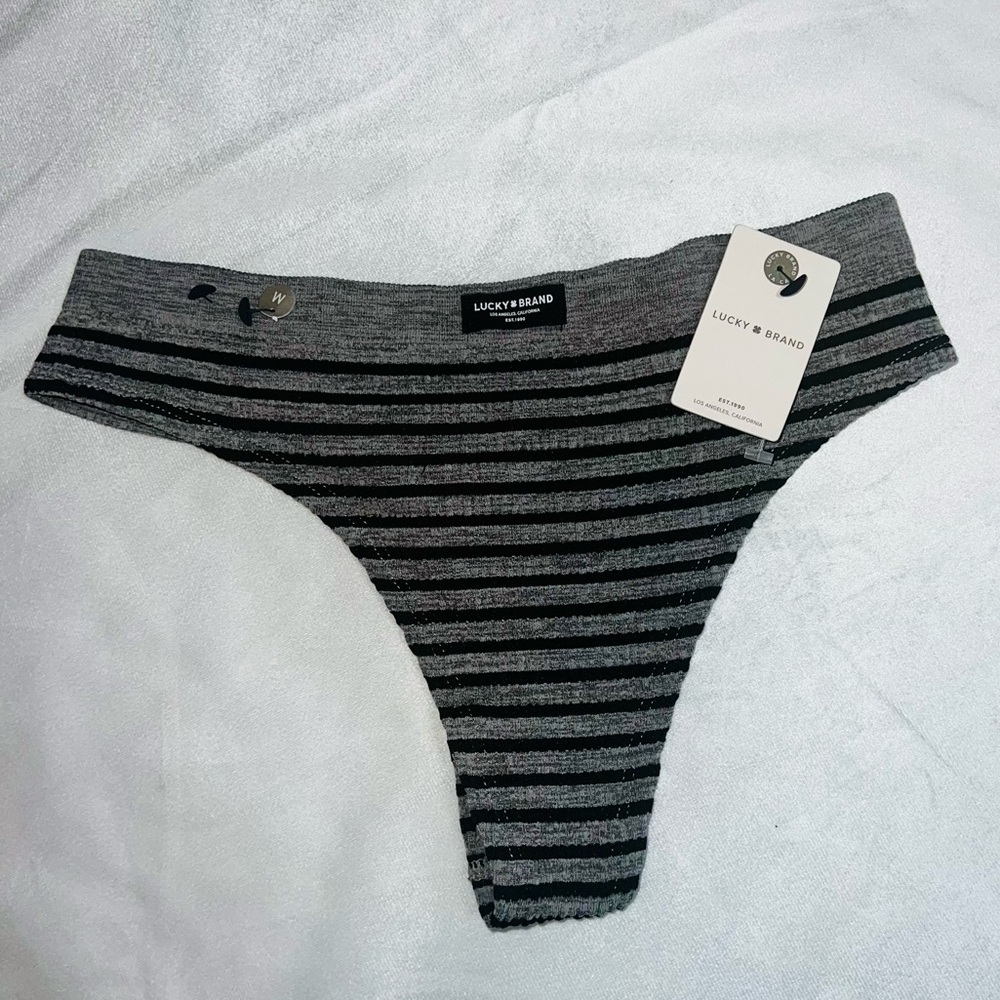 Lucky Brand New With Tags Seamless Smooth Thong Grey and Black Stripes Medium